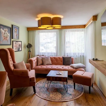 Lejlighedshotel Lechlife Travelhouse 4*