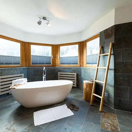 Lechlife Travelhouse Appart hôtel Reutte