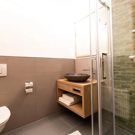 Apart-hotel Lechlife Travelhouse