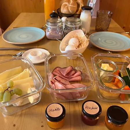 Апарт-отель Lechlife Travelhouse