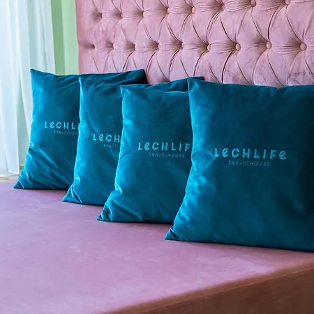Lechlife Travelhouse Appart hôtel Reutte