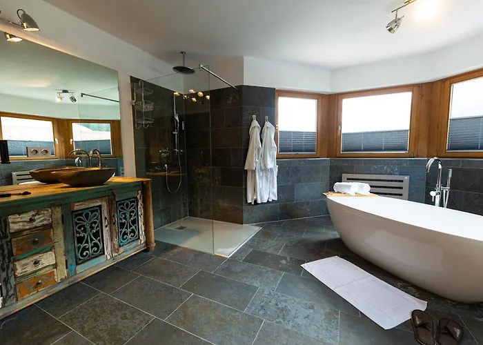 Lechlife Travelhouse Aparthotel