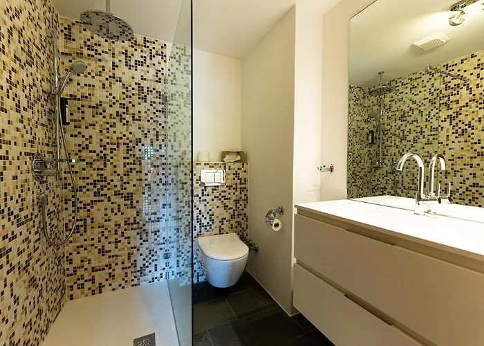 Lechlife Travelhouse Aparthotel 4*