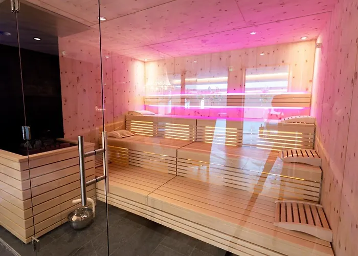 Lechlife Travelhouse Aparthotel 4*