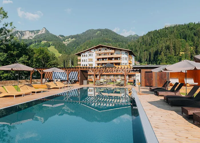 Lechlife Travelhouse 4* Reutte