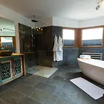 Lechlife Travelhouse Apartmanhotel