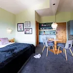 Aparthotel Lechlife Travelhouse Reuthe