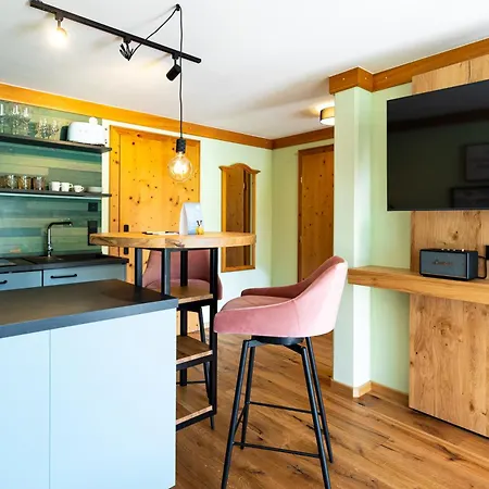 Lechlife Travelhouse