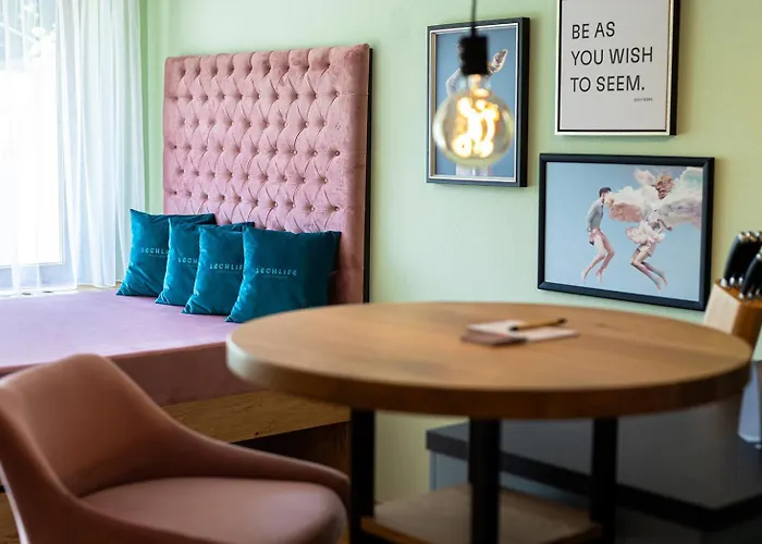 Hotel apartamentowy Lechlife Travelhouse